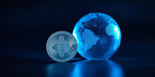 Kryptovaluta integreras i det globala finanssystemets huvudfåra