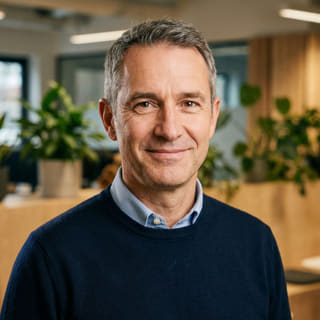 VD James Mitchell för Sparnadik